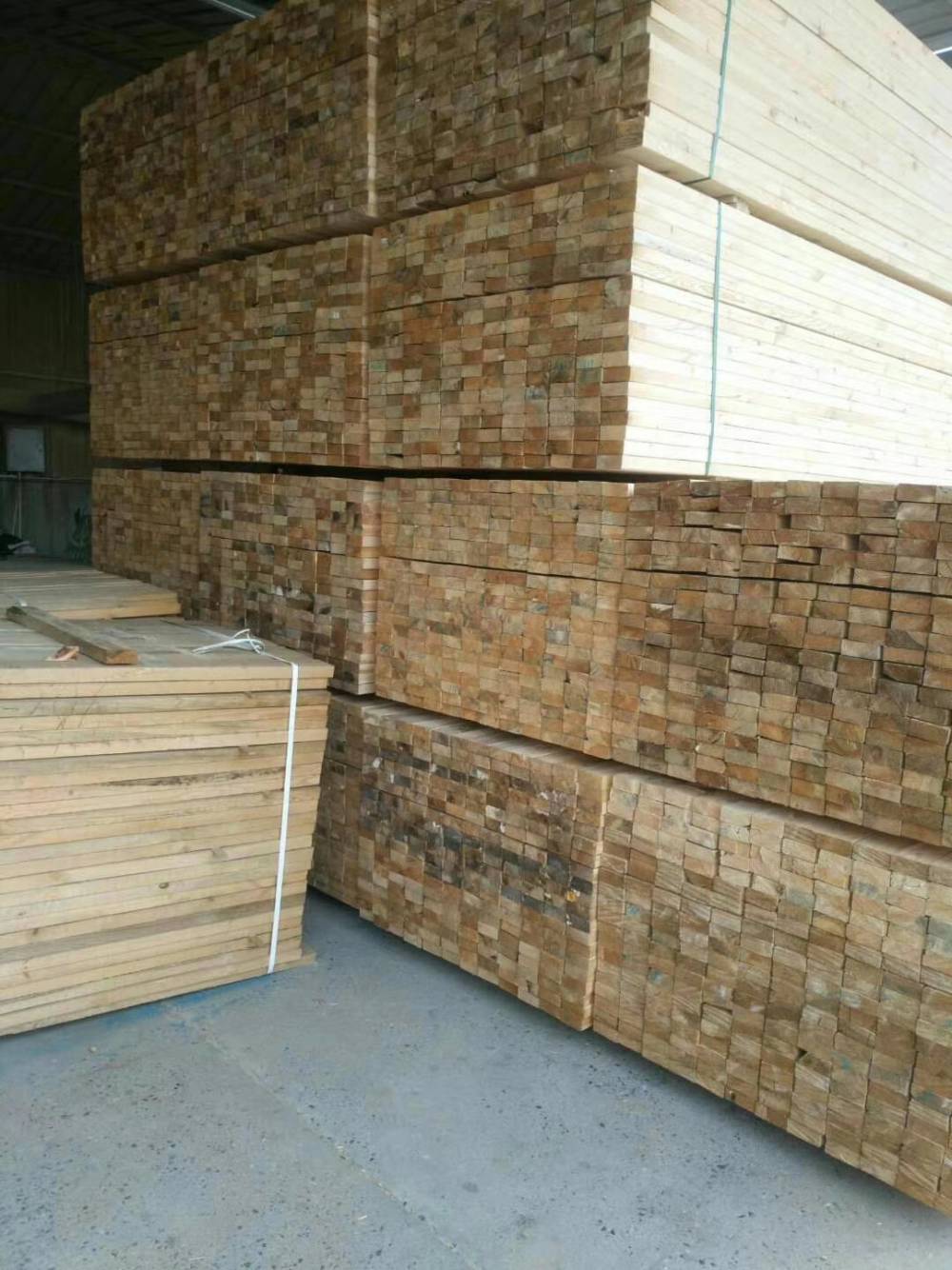 建筑架子板***价格河间市脚手木架板