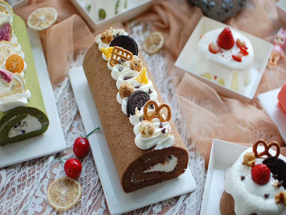 蛋糕毛巾卷做法学习南郊西点培训学完可开店