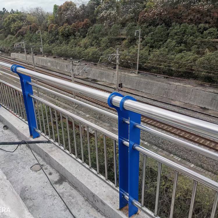 桥梁防撞护栏304不锈钢复合管护栏 河道护栏 星诺护栏