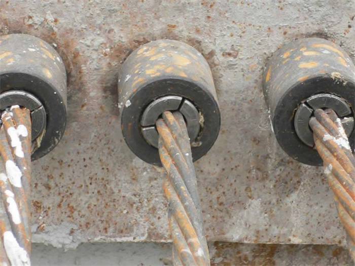 供应工具锚挤批发对中隔离支架