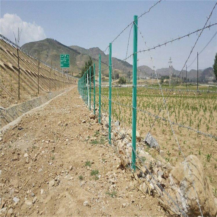 佳星草原网立杆刺绳复合立柱