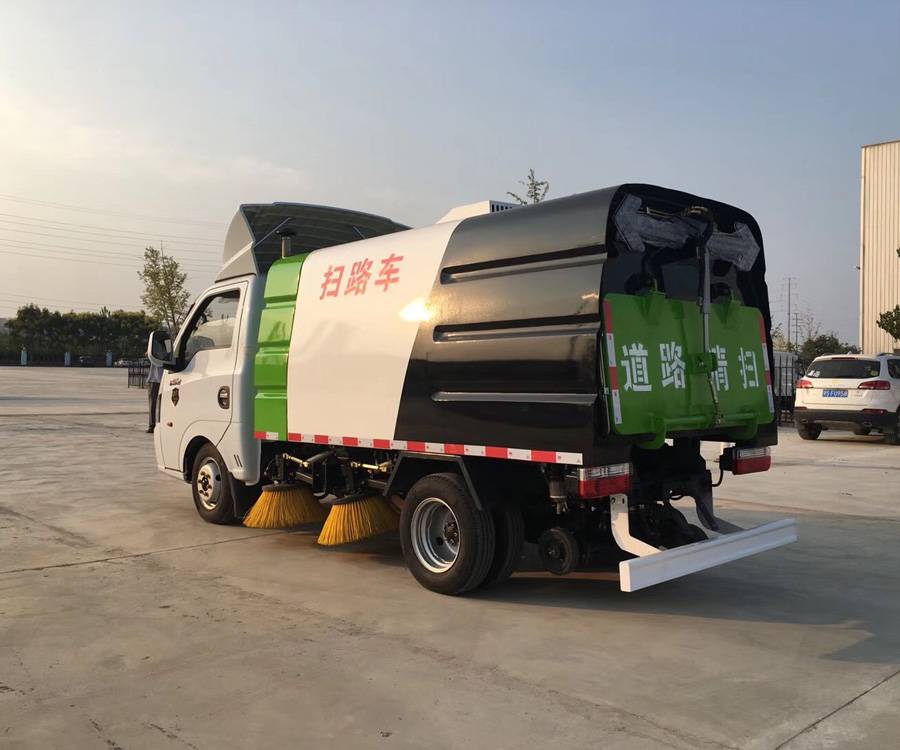 昌平区扫地车道路清扫车_8方扫地车道路清扫车_实力厂家