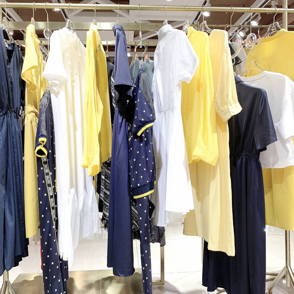 意大利浪漫风情品牌癸妮雅夏装折扣女装认同货源渠道批发进货