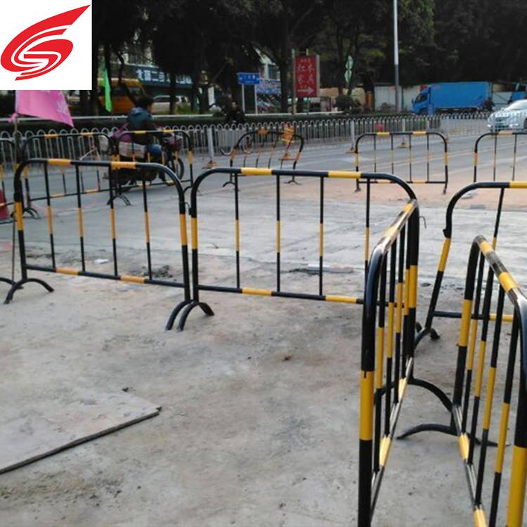供应铁马护栏 施工活动围栏 可移动式防护栏杆 大量现货