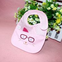 宝宝用品伊戴尔可爱猫咪防水后侧扣围嘴儿童围兜批发 1436