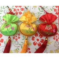 廠(chǎng)家直銷(xiāo) 中國(guó)結(jié)掛件 新款端午節(jié)香包香囊 亮片刺繡香袋