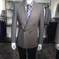汉中伟志西服厂家 生产销售男女职业西服套装 休闲西服