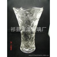 家居适用玻璃花瓶 机压制生产 收腰型设计 杯身带花纹花瓶