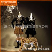 供应玻璃钢动物***豹厂家***格 玻璃钢公仔定做 商场陈列公仔