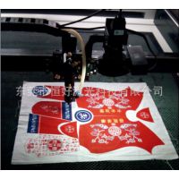 厂家供应带全自动摄像960激光雕刻无纺布切割机