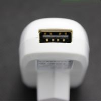 【批发】智能充ZNC--002/USB输出/有指示灯/手机充电器/高品质