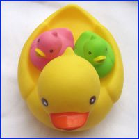 婴儿玩具小鸭子 洗澡玩具 日本皇室 儿童戏水 玩具大黄鸭