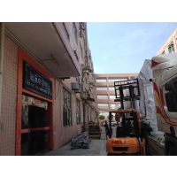 我司专业提供深圳--香港、新加坡的一切货物运输，办理提货，报关清关，运输，派送仓储等各项进、出口业务
