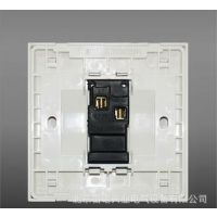 公牛墙壁开关插座 G05 一开单控 雅白