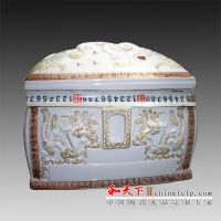 景德镇陶瓷***骨灰盒 和艺陶瓷棺材定制厂家定制 下葬用品