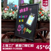 ʽСڰչʾװϢ԰ӫʺڰһϺڰ峧Ӧ