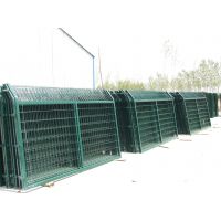 武汉供应护栏框架护栏网 公路围栏网 球场护栏网厂家直销