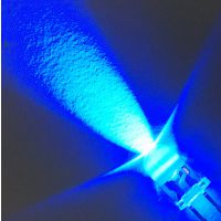 Sҹ(yng)5MMA^߅װl(f){(ln)l(f)OֱLED