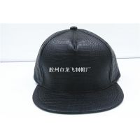 red leather snapback hat/black hat and cap/black and white h