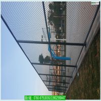 广州市厂家直销 球场围网 钩花护栏网 羽毛球场 篮球场围网