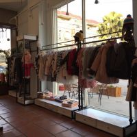 ***带柜子展示架 铁艺服装架 男女装专卖店 服装店货架 木质抽屉