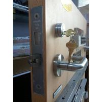 SCHLAGE L9453е