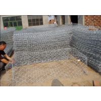 河道挡土墙用镀锌石笼网厂家江苏8乘10公分孔径编织格宾网