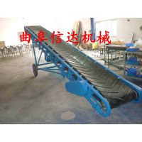 山东【信达】厂家定做皮带输送机，移动式花纹皮带输送机价格