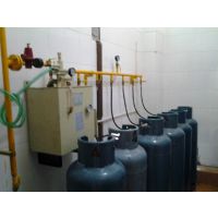 供应安装中邦电热式50kg气化器 100kg气化炉