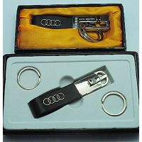 供应车标钥匙扣定做深圳金属车标钥匙扣定做厂家在哪？