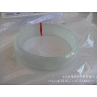 天然正品a货缅甸翡翠玉石 ***直销 老坑高冰种贵妃镯 送证书56