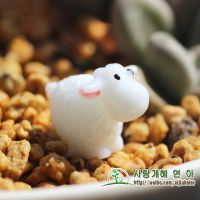 多肉盆景摆件树脂立体动物仿真奶油绵羊苔藓微景观 2*1.4cm