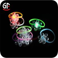专业生产led硅胶手环,闪光led手镯,led发光声控手环,商务赠品