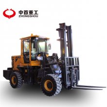 四驱叉车泥土路用叉车越野性能高转弯灵活性高的越野叉车
