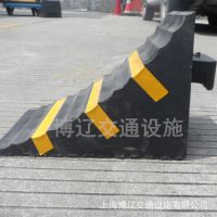 橡胶止滑器 反光车轮固定器 三角防滑车轮上坡便携式止胎器止轮块