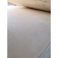 E0级胶合板，贴面板，多层板，科技板，松木板包装板