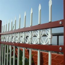 工业园围墙栏杆 国际物流园隔离栏杆 市政绿化带护栏