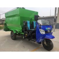 养牛合作社撒料车 伊春养牛场自动喂料车 润众