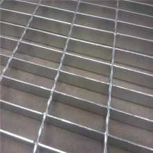 钢格栅平台板 电厂楼梯踏步板规格 顺旺镀锌钢格板