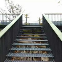 楼梯踏步板定制厂家 热镀锌钢格板电厂平台格栅板