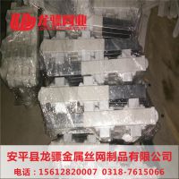 热镀锌围墙栏杆 天津护栏 郑州草坪护栏