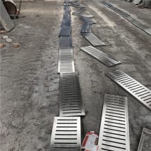 耀榮 供應(yīng)不銹鋼304地溝水槽蓋板 樹脂水溝不銹鋼格柵蓋板定制