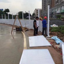 广州工地冲孔围蔽护栏 珠海开发工程围档网现货 香洲临时冲孔围墙隔离网