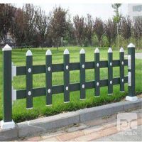 白色pvc草坪护栏 棕色塑钢pvc花园围栏隔离栏 *** 价格便宜