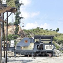 YG系列颚式移动碎岩机,轮胎移动破碎站,硬建筑材料砂石碎石机
