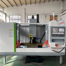 云威供应vmc7126数控铣床 VMC650立式加工中心 选装线轨