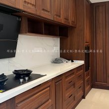 长沙原木全屋定制工艺,原木衣柜,储物柜定制质量很棒