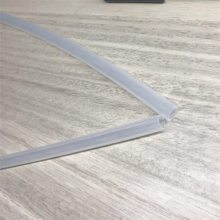 ͸轺 ͸² ʳƷ轺