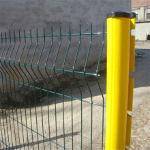 绿色圈地护栏网 体育场浸塑围网 钢丝公路防护网