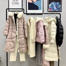 气质通勤宽松羽绒服外套套装2020冬季新款折扣批发
